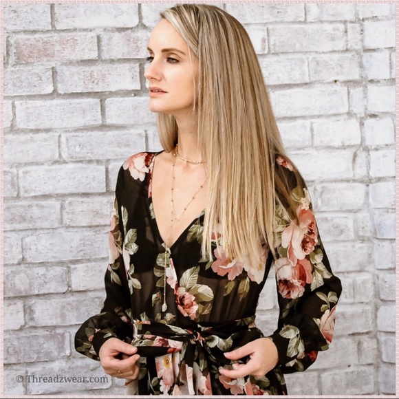 2/$80 HP🎉 Black Floral Chiffon Maxi Dress - Picture 8 of 10